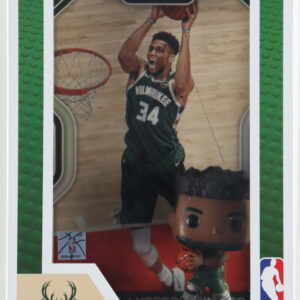 Funko Pop! Trading Cards NBA Panini Prizm Milwaukee Bucks Giannis Antetokounmpo Figure #06